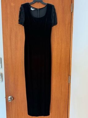 Vintage Donna Morgan Black Velvet Maxi Dress with Beaded Short Sleeves